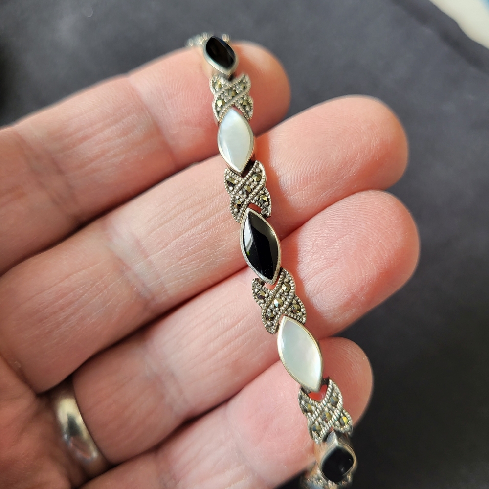 Black Onyx And Moonstone Bracelet